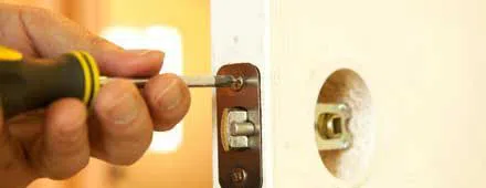 Affordable Locksmith Services Philadelphia, PA 215-622-2271 Affordable Locksmith Services Philadelphia, PA 215-622-2271 - 24-hour-lock-key-01